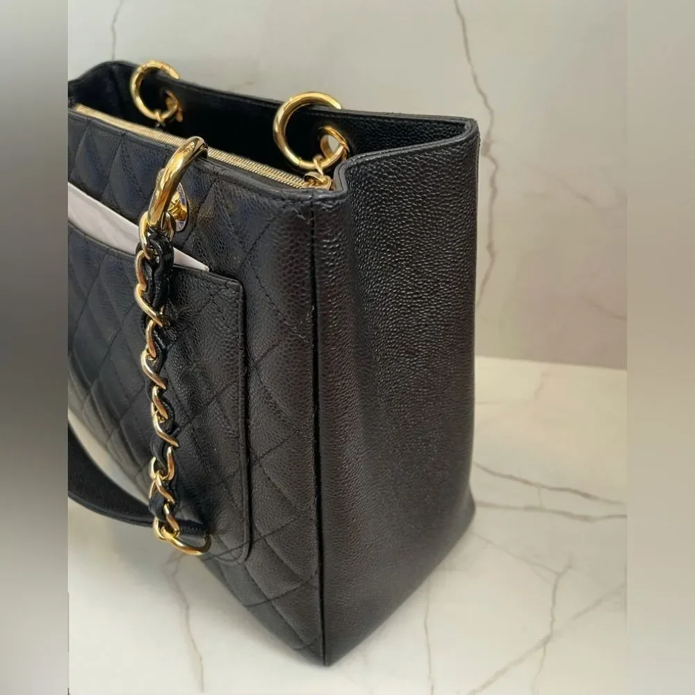 CHANEL GST Tote - Picture 6 of 16